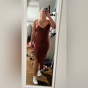Maroon midi dress from Windsor!